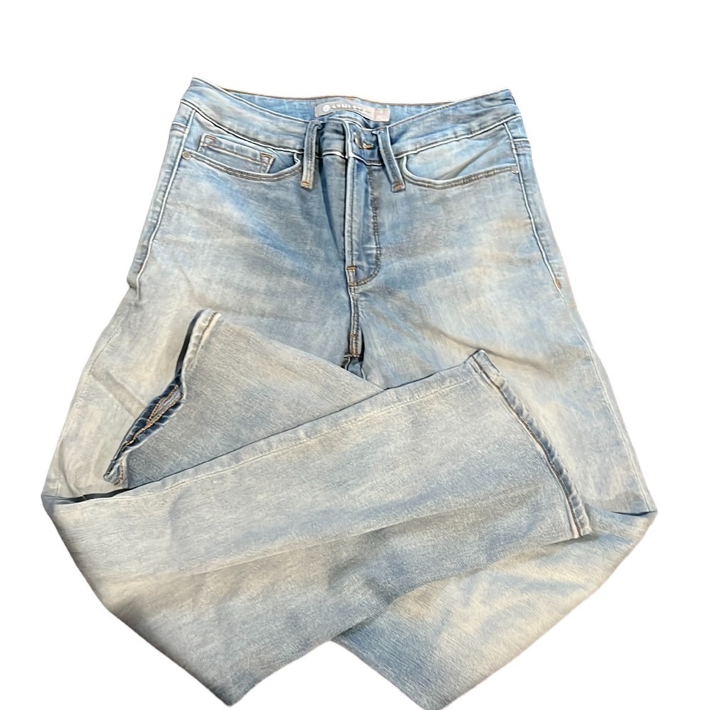 ATHLETA Capri JEANS